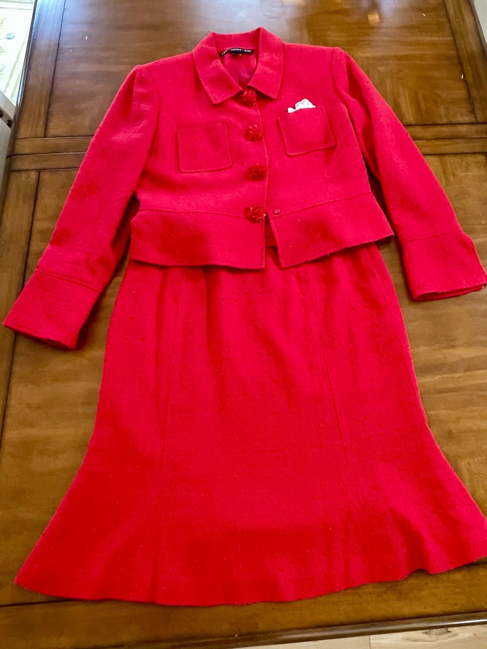 Donna Gray Classic Red Women's Skirt Suit